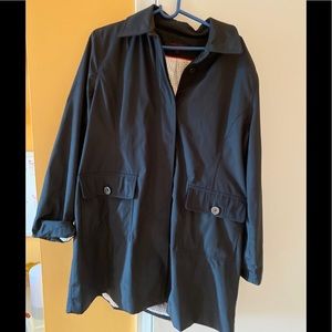 Like new stylish Anne Klein black trench style raincoat classic lightweight coat